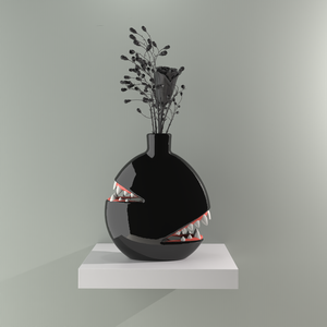 Biting Vase - Black